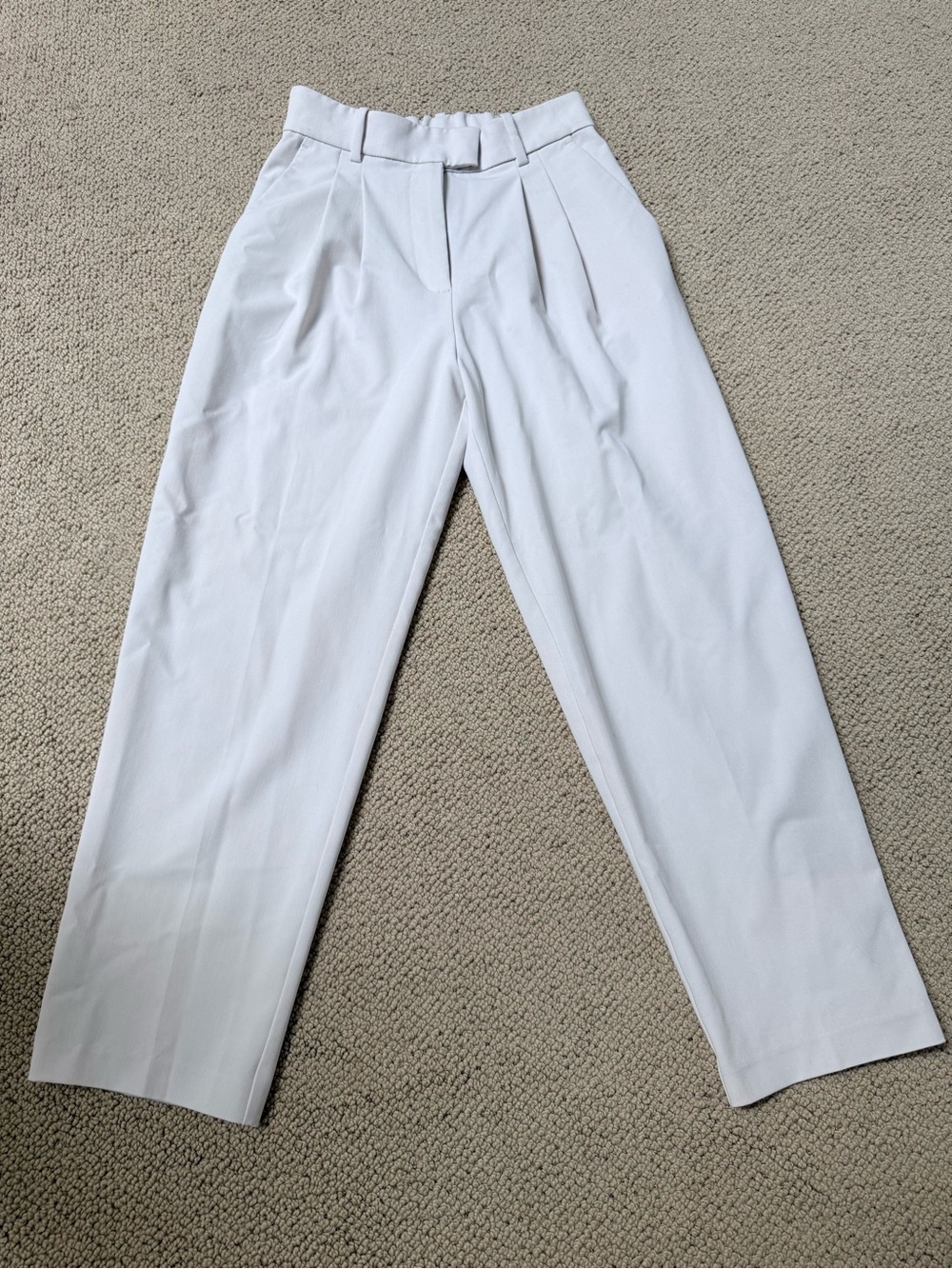 H&M Men's White Pleated Dress Pants